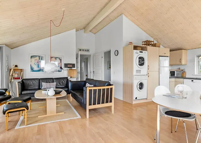 Feriehus Lk2093-lokken-diget-21 *